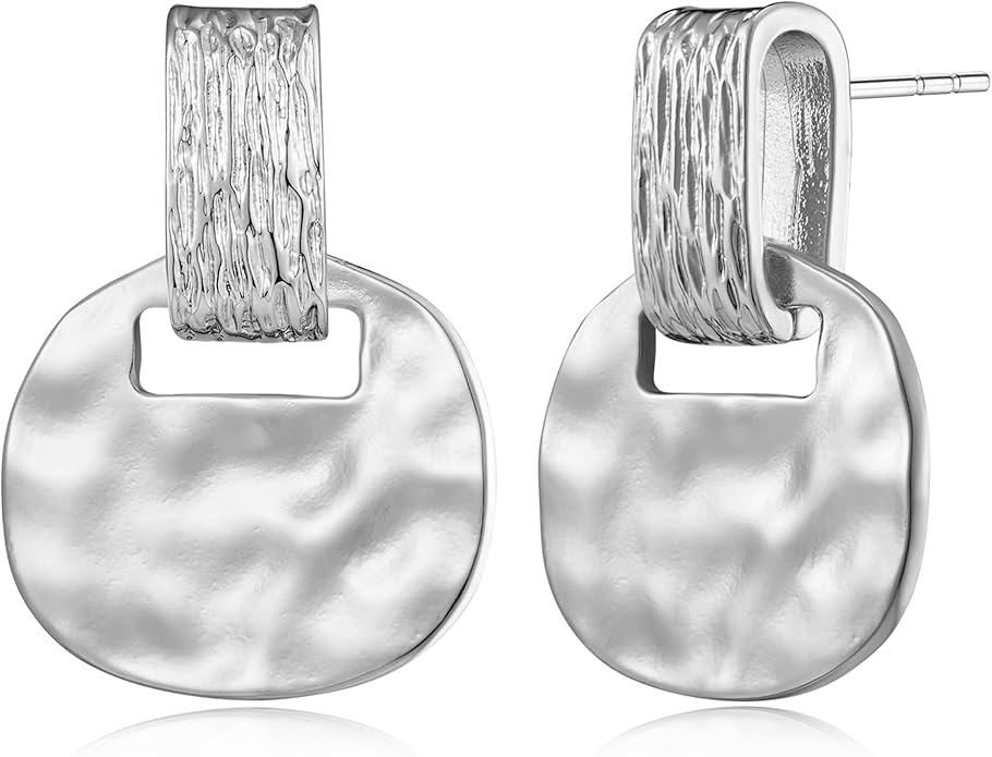 Hammer-pattern and wave-pattern design earrings CH0024